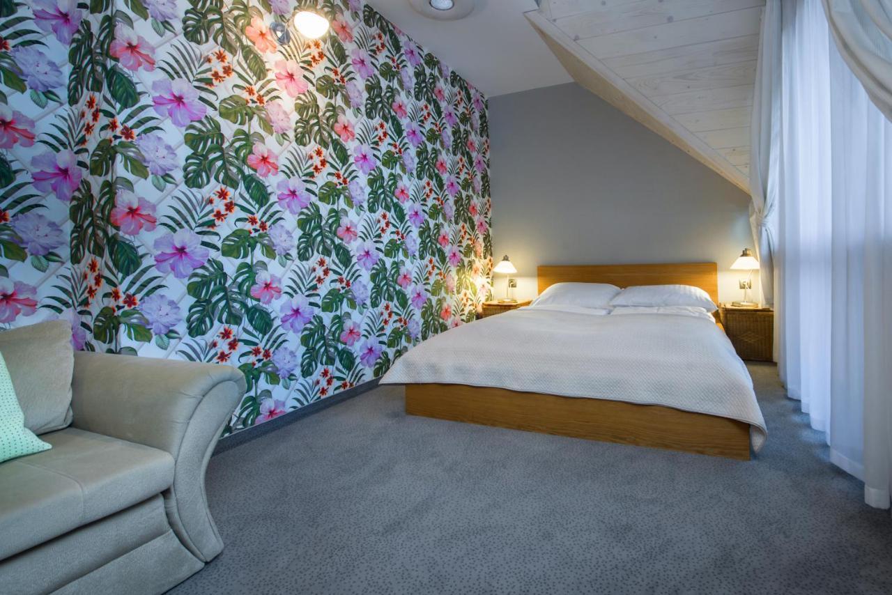 Hotel Zalesie Bochnia Ngoại thất bức ảnh