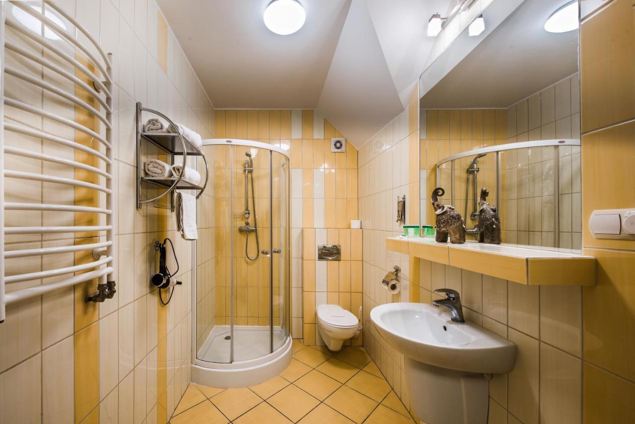 Hotel Zalesie Bochnia Ngoại thất bức ảnh