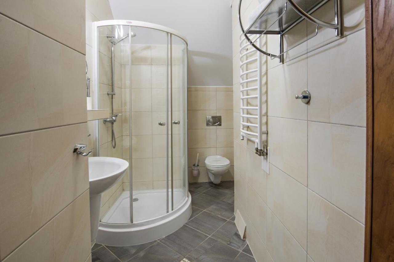 Hotel Zalesie Bochnia Ngoại thất bức ảnh